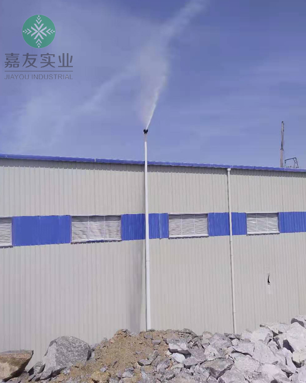 旋轉霧樁降塵系統(tǒng)碎石料堆案降塵例圖